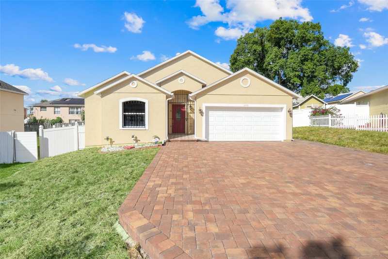 3 bedroom Single Family Residence at 1650 Lamplighter Way, Village Green Ph 02, Orlando — photo 1