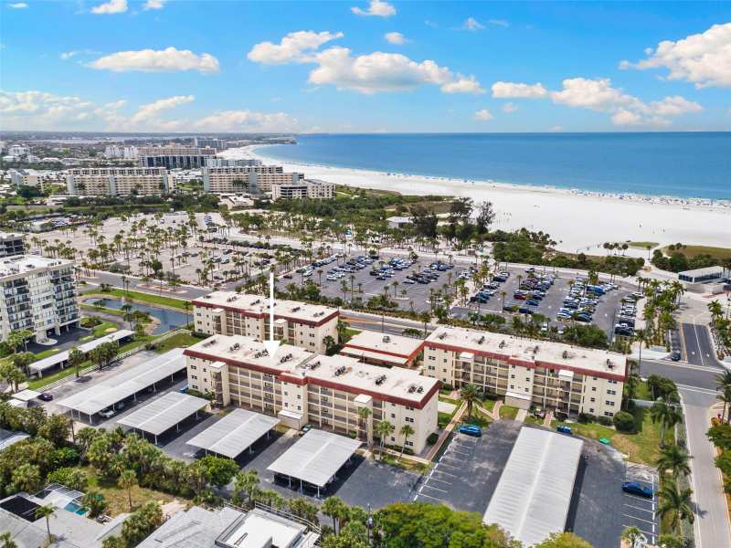 2 bedroom Condominium at 915 Beach Road #318, La Siesta, Siesta Key — photo 1