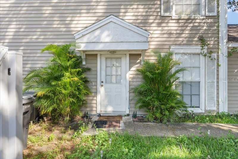 2 bedroom Townhouse at 12310 Villager Court #1, Villager Place, Tampa — photo 1