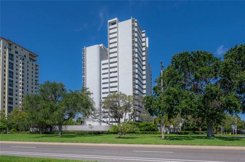 2 bedroom Condominium at 4141 Bayshore Boulevard #1003, The Pinnacle Apts A Condo, Tampa — photo 1