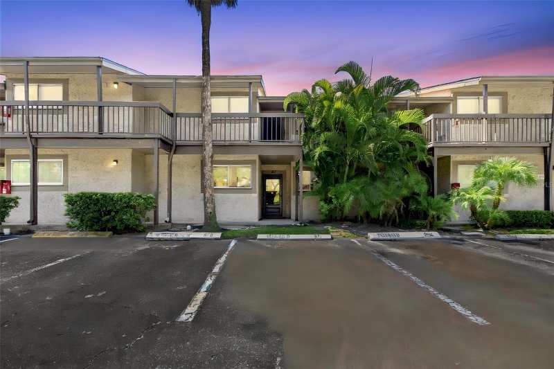 2 bedroom Condominium at 6340 Newtown Circle #40A4, North Bay Village Condo, Tampa — photo 1