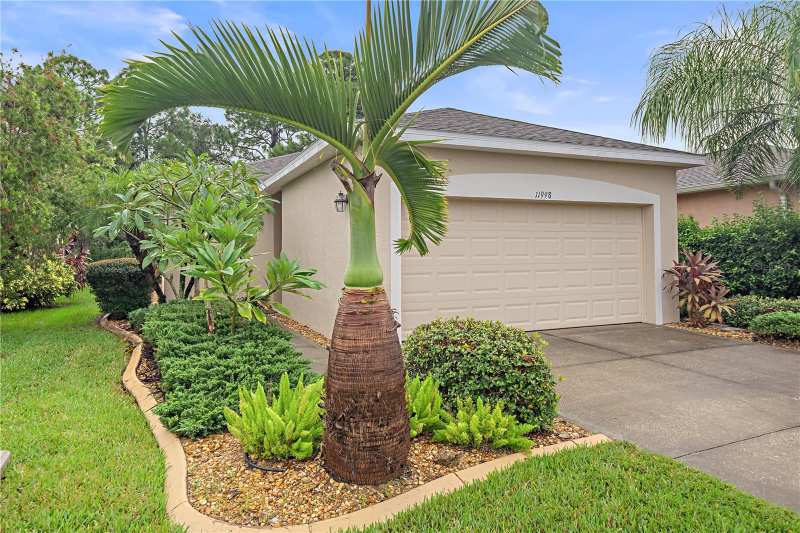 3 bedroom Single Family Residence at 11998 Tempest Harbor Loop, Stoneybrook At Venice, Venice — photo 1
