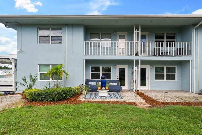 2 bedroom Condominium at 300 Venetian Drive #1, Venetian Shores Condo, Clearwater — photo 1