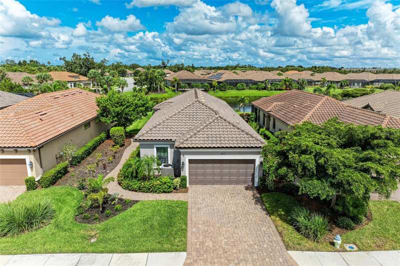 3 bedroom Single Family Residence at 8737 Bellussi Drive, Cobblestone/Palmer Ranch Ph 2, Sarasota — photo 1
