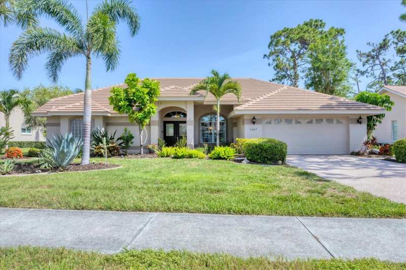 3 bedroom Single Family Residence at 2087 Timucua Trail, Calusa Lakes, Nokomis — photo 1