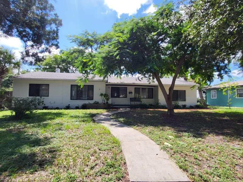 3 bedroom Single Family Residence at 6738 5th Avenue, Country Club Homes Rep, St Petersburg — photo 1