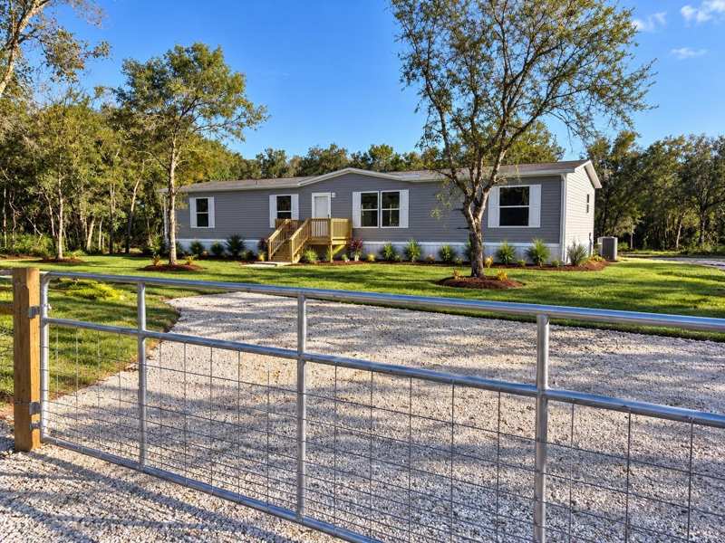 4 bedroom Modular Home at 16854 NW 254th Street, Southern Colonization Co, Okeechobee — photo 1