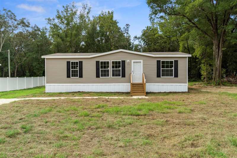 3 bedroom Manufactured Home at 6612 W Grant Street, Homosassa Unit 10, Homosassa — photo 1