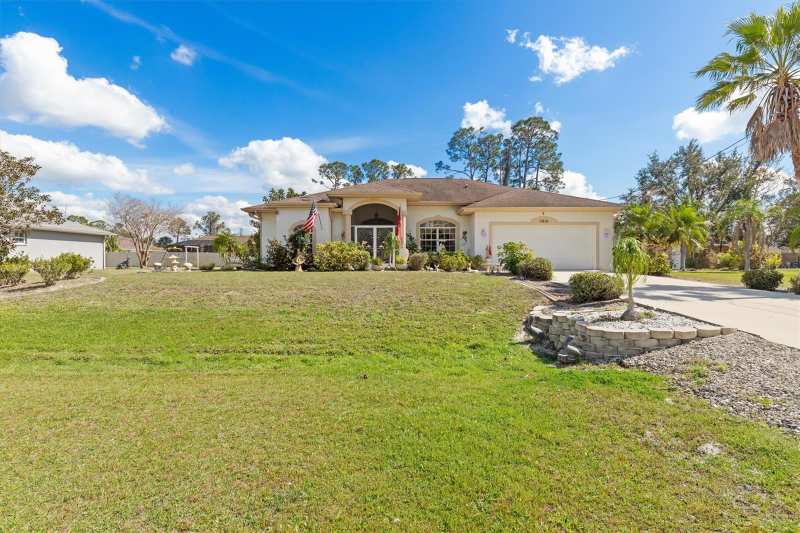 3 bedroom Single Family Residence at 3816 N Cranberry Boulevard, Port Charlotte Sub 19, North Port — photo 1