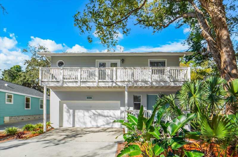 3 bedroom Single Family Residence at 408 Georgia Avenue, Crystal Beach Rev, Crystal Beach — photo 1