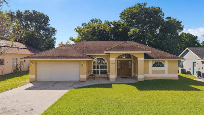 4 bedroom Single Family Residence at 3424 Alissa Court, Bretwood 02, Orlando — photo 1