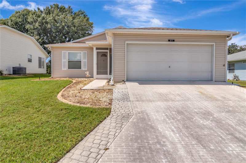 2 bedroom Manufactured Home at 911 Grand Vista Trail, Pennbrooke Phase 1K Unit III Lot K187 Pb 40 Pgs 46, Leesburg — photo 1