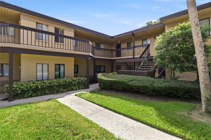 2 bedroom Condominium at 2685 Sabal Springs Circle #105, Misty Springs Condos, Clearwater — photo 1