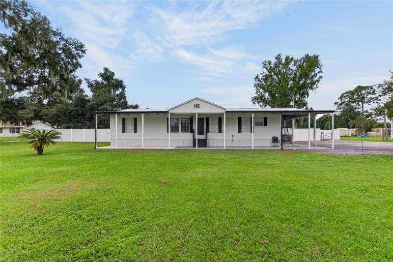 3 bedroom Manufactured Home at 3902 Topreca Drive, Plant City, Plant City — photo 1
