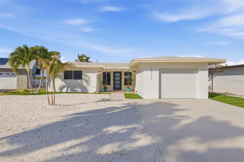 2 bedroom Single Family Residence at 16113 5th Street, Redington Beach Homes 6th Add, Redington Beach — photo 1