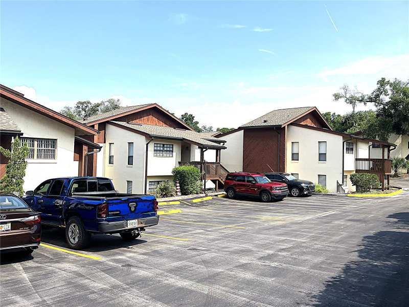 2 bedroom Condominium at 956 5th Street #9A, Clermont Lake Dot Villas Condo, Clermont — photo 1