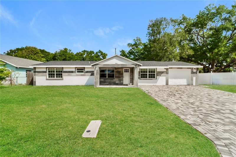 4 bedroom Single Family Residence at 3147 36th Avenue, Ridge Crest, St Petersburg — photo 1