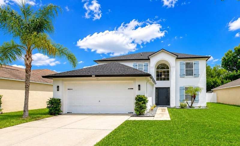 5 bedroom Single Family Residence at 12928 Kings Lake Drive, Kings Lake Ph 1A, Gibsonton — photo 1