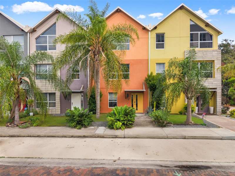 3 bedroom Townhouse at 1603 Woodward Street #17, Ferncreek 20, Orlando — photo 1