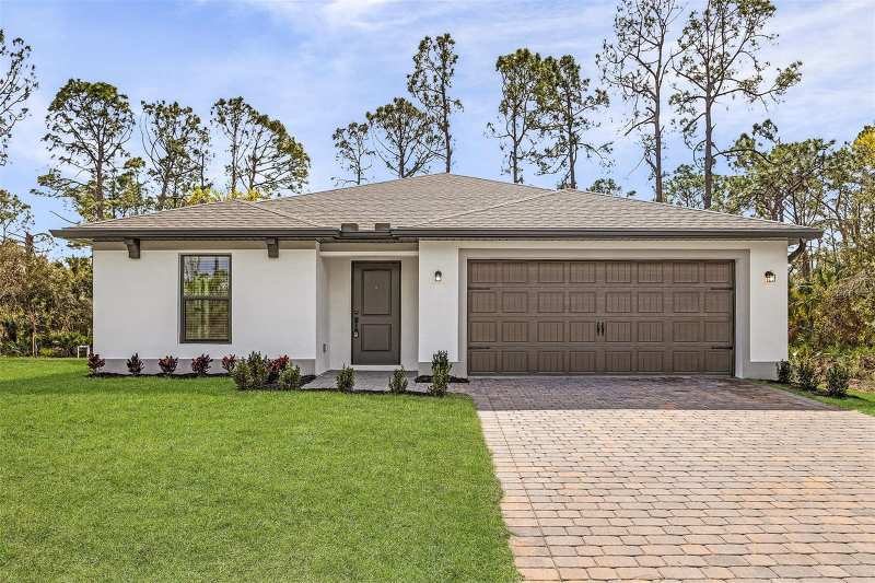 4 bedroom Single Family Residence at 4081 Longwell Lane, 1585 - Port Charlotte Sub 31, North Port — photo 1