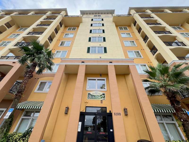 3 bedroom Condo - Hotel at 8000 Poinciana Boulevard #2705, Lake Buena Vista Resort, Orlando — photo 1