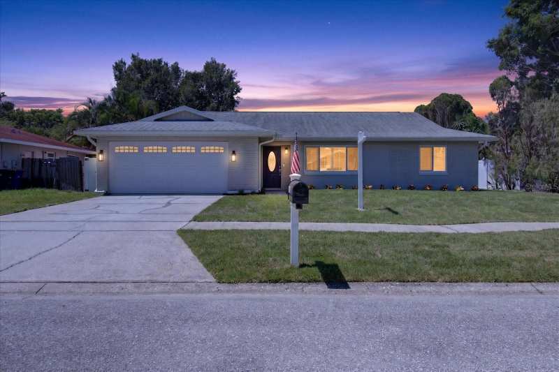 3 bedroom Single Family Residence at 3350 Hunt Club Drive, Countryside Tr 58, Clearwater — photo 1