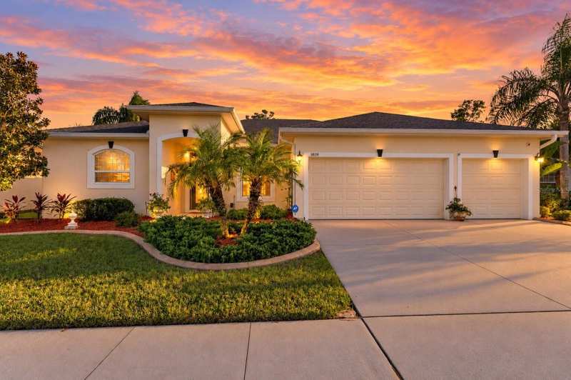 3 bedroom Single Family Residence at 3839 Salida Delsol Drive, Ventana North Ph 01, Ruskin — photo 1