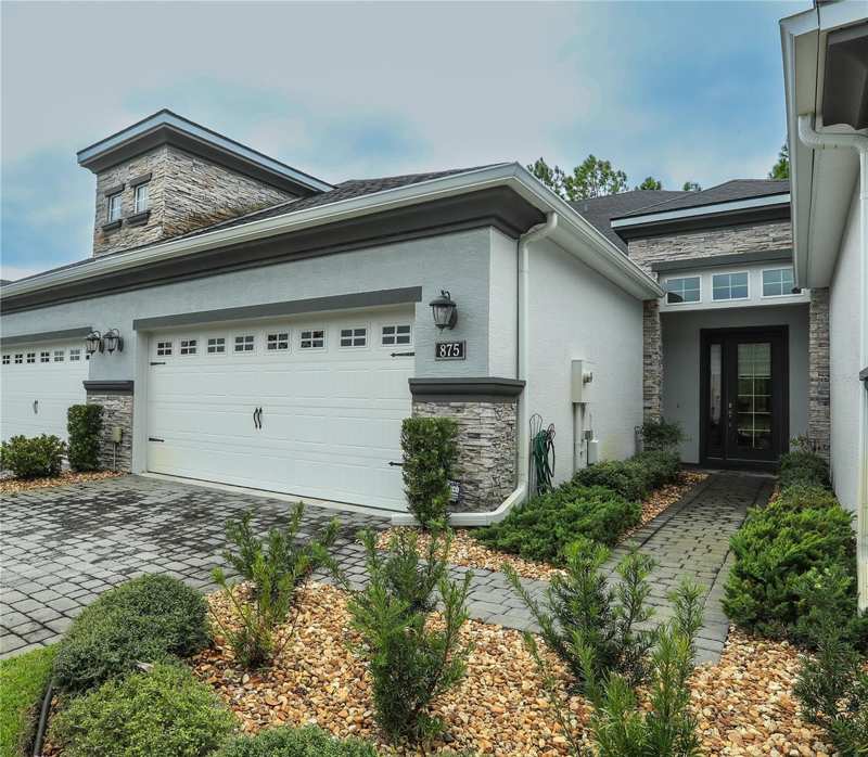 3 bedroom Townhouse at 875 Pinewood Drive, Plantation Bay Sec 2A-F Un 7, Ormond Beach — photo 1