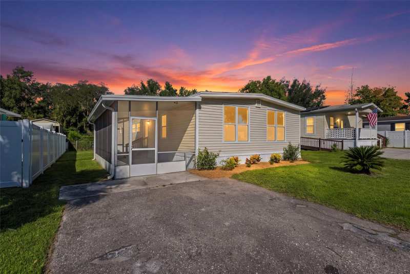 3 bedroom Mobile Home at 106 Cypress Drive, Leisure World Park, Debary — photo 1