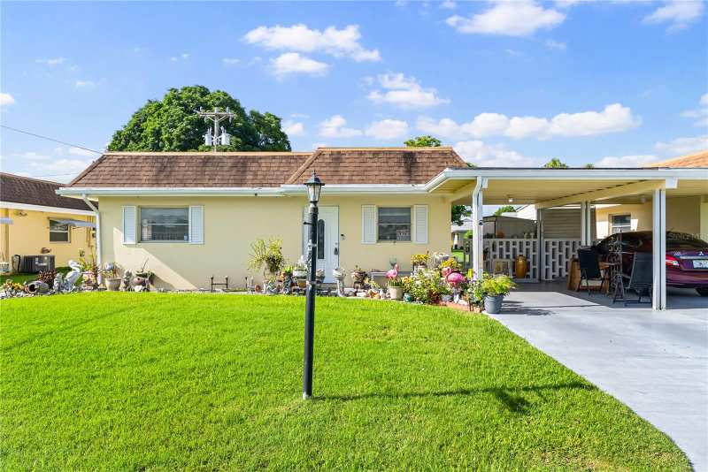 2 bedroom Single Family Residence at 2208 Gardenia Way, Camille Gardens 03, Lehigh Acres — photo 1