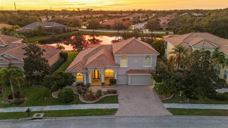 4 bedroom Single Family Residence at 6961 Scrub Jay Drive, Red Hawk Reserve, Sarasota — photo 1