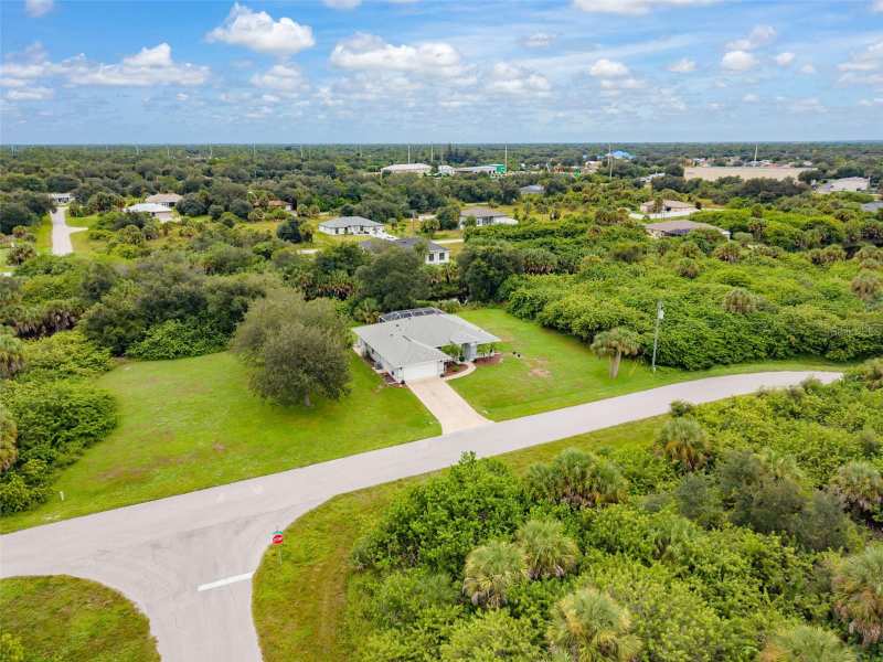 3 bedroom Single Family Residence at 252 Denver Drive, Port Charlotte, Port Charlotte — photo 1