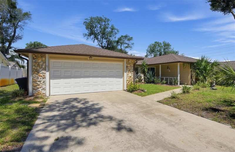 3 bedroom Single Family Residence at 3 Bridget Terrace, Oak Forest Ph III Rep, Ormond Beach — photo 1