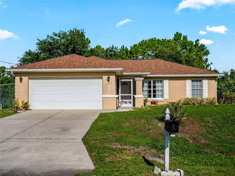 3 bedroom Single Family Residence at 1103 Lee Avenue, Lehigh Acres, Lehigh Acres — photo 1