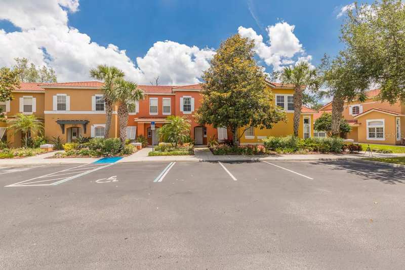 3 bedroom Townhouse at 2743 Sun Key Place, Emerald Island Resort Replat, Kissimmee — photo 1