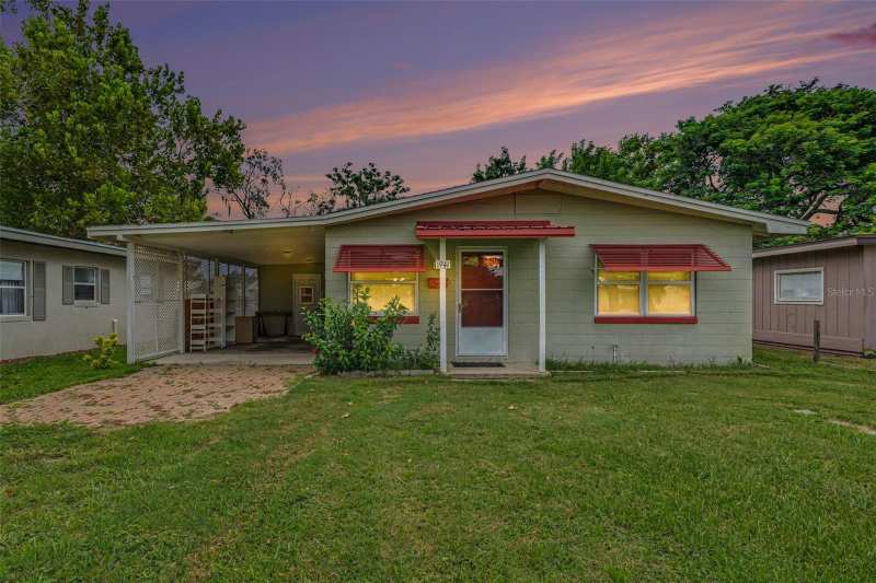 2 bedroom Single Family Residence at 1941 Oglesby Avenue, Olympia Heights, Winter Park — photo 1