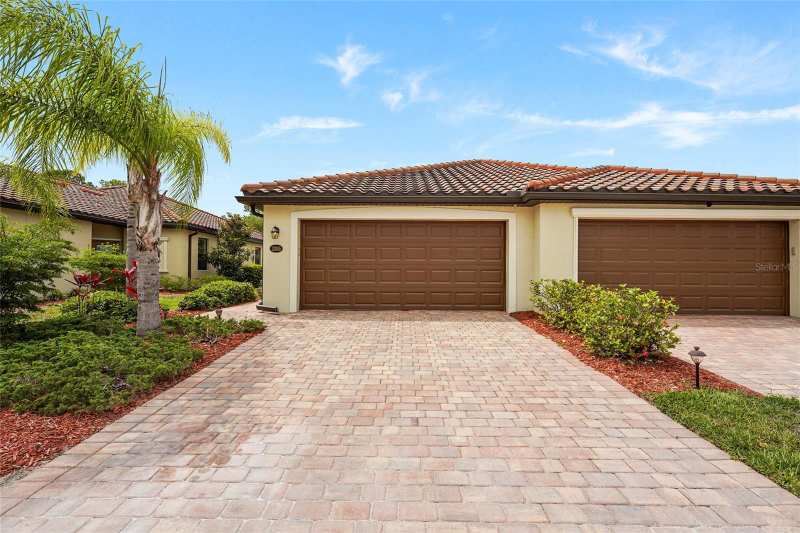 2 bedroom Villa at 12055 Amica Loop, Gran Paradiso Ph 1, Venice — photo 1