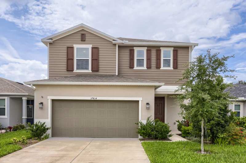 4 bedroom Single Family Residence at 37434 Yukon Drive, River Run, Zephyrhills — photo 1