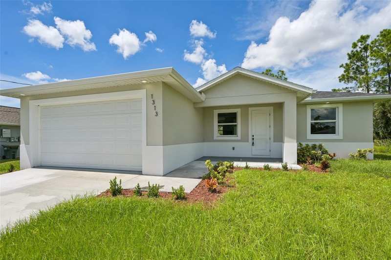 3 bedroom Single Family Residence at 1313 Kacerik Street, Port Charlotte Sub 32, North Port — photo 1