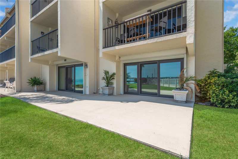 2 bedroom Condominium at 7520 Sunshine Skyway Lane #P5, Seapointe Terrace Condo, St Petersburg — photo 1