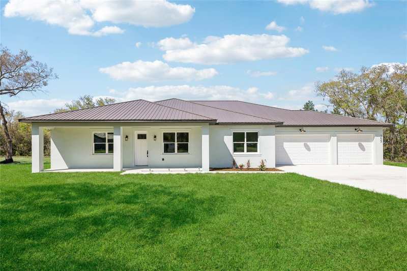 4 bedroom Single Family Residence at 351 Mitnik Drive, Land/Lk Un 2, Deltona — photo 1