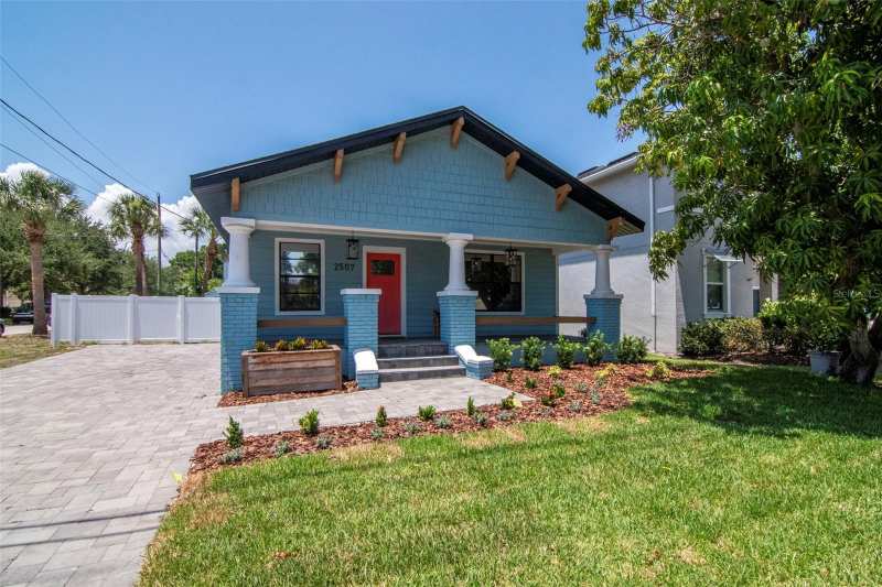 2 bedroom Single Family Residence at 2507 W Gray Street, West Pines Rev Map, Tampa — photo 1