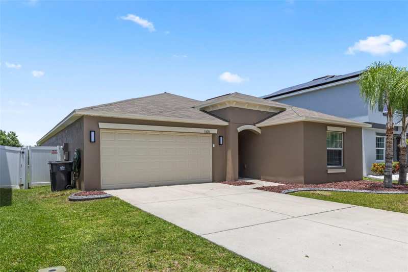 4 bedroom Single Family Residence at 10633 Standing Stone Drive, Highland Estates Ph 2A, Wimauma — photo 1