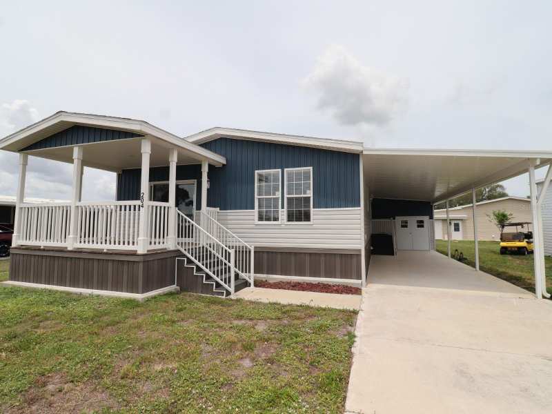 2 bedroom Manufactured Home at 204 El Prado, La Casa Mhp Co-Op, North Port — photo 1