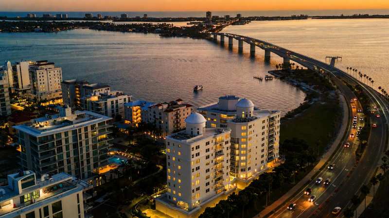 4 bedroom Condominium at 128 Golden Gate Point #202A, Vista Bay Point, Sarasota — photo 1