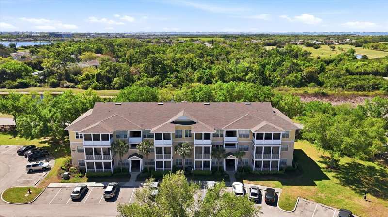 2 bedroom Condominium at 4802 51st Street #1801, The Palms Of Cortez, Bradenton — photo 1