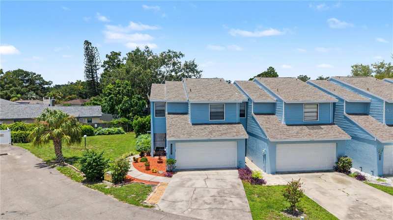 3 bedroom Townhouse at 13302 Arena Place, Burnes Lake A Condo, Tampa — photo 1