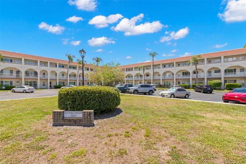 1 bedroom Condominium at 2433 Brazilia Drive #41, On Top Of The World, Clearwater — photo 1
