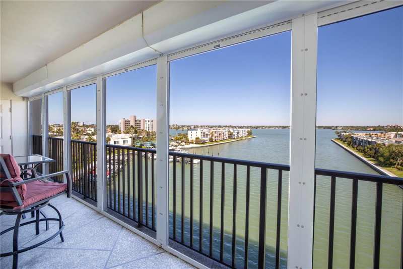 2 bedroom Condominium at 7300 Sun Island Drive #602, Bay Island Group 15, South Pasadena — photo 1