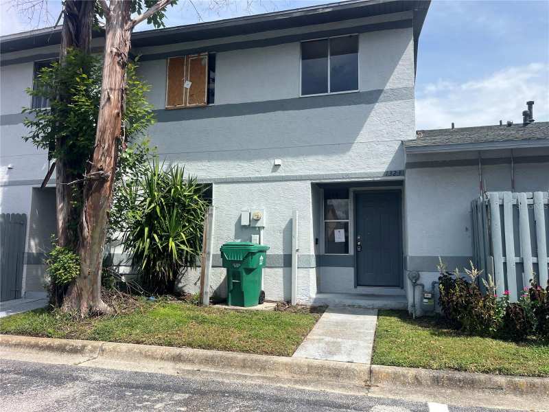 3 bedroom Townhouse at 1323 Azalea Way, Westside Twnhms Ph 03, Winter Garden — photo 1